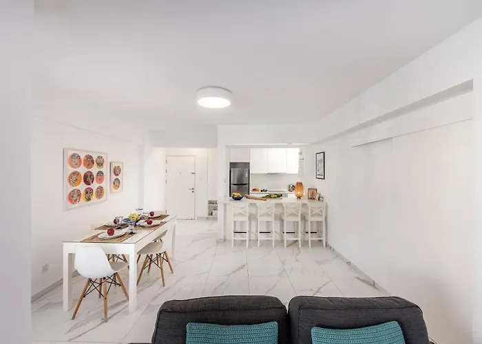 Apartament Mackenzie Leo Seafront *